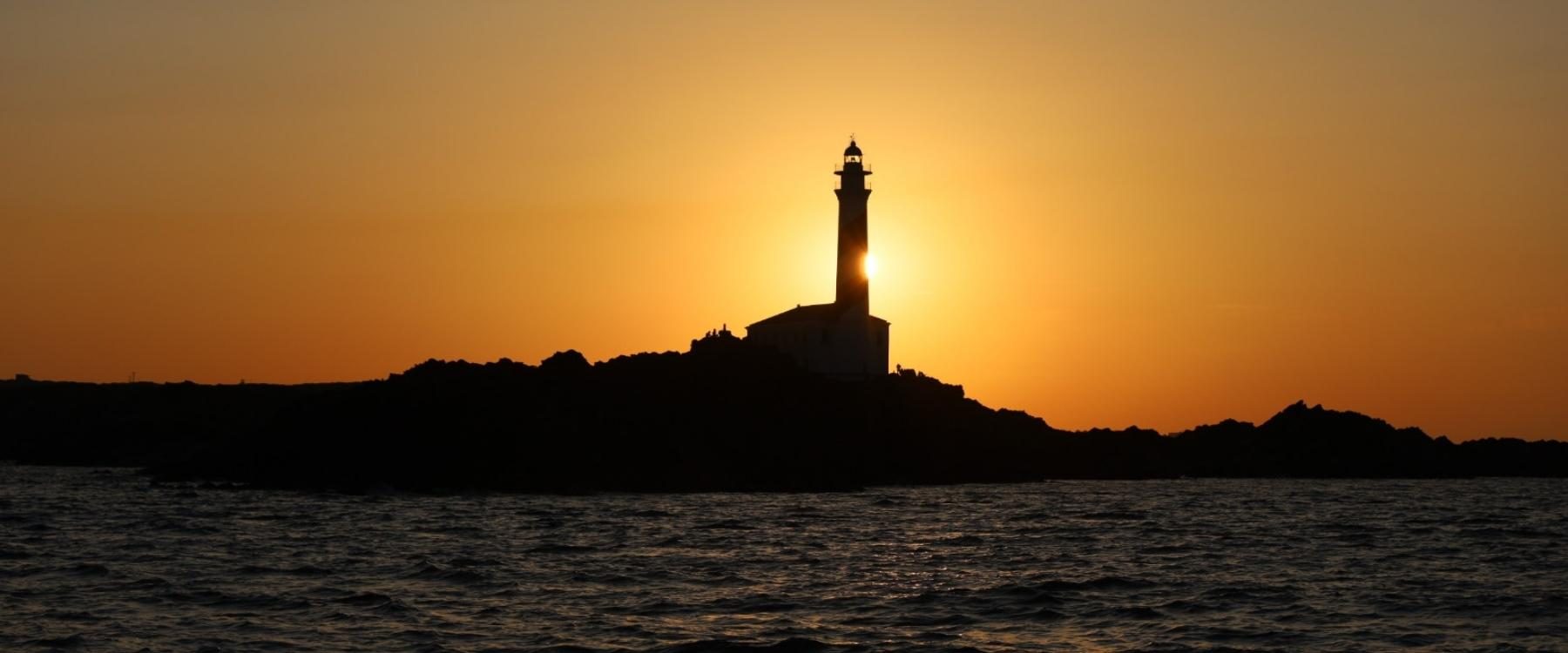 4_Menorca-calas-espectaculares
